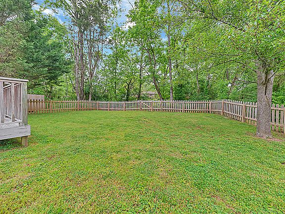 2nd image of 5506 Pace Ln