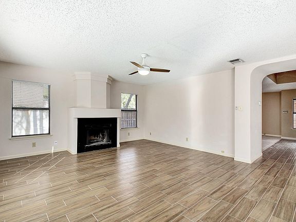 4th image of 16638 Calico Creek Dr