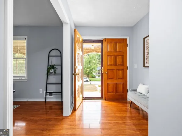 2126 Chevy Chase Ln, Decatur, GA 30032