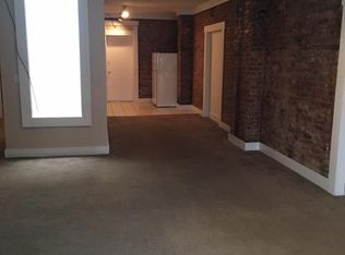 2602 N High St, Columbus, OH 43202