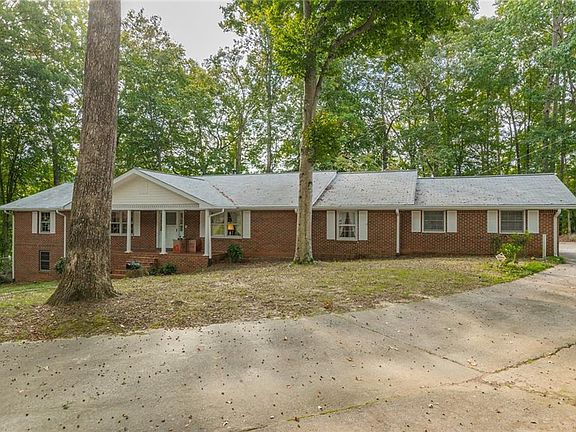 3rd image of 5250 Halcyon Dr