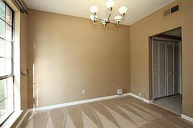 4th image of 608 Blue Leaf Dr