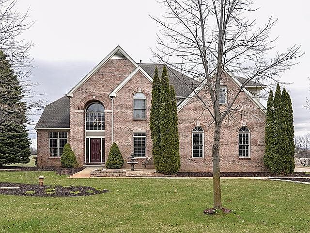 1st image of 6425 Brookview Dr