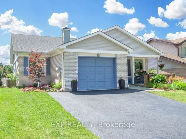 153 Oneida Pl, Kitchener, ON N2A 3G4