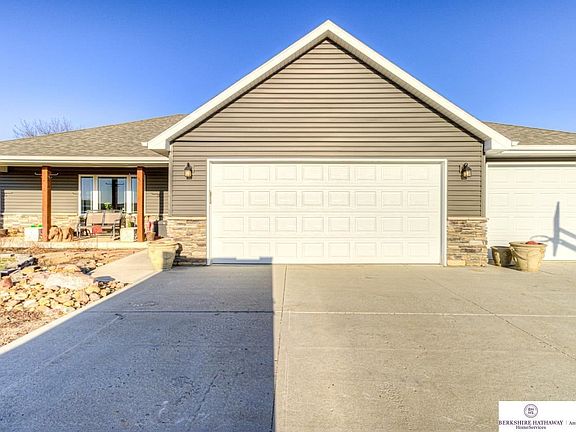 2nd image of 1327 County Road 28