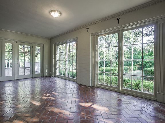 5th image of 5231 Shadywood Ln