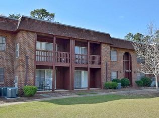 629 Gables Ct, Fayetteville, NC 28301