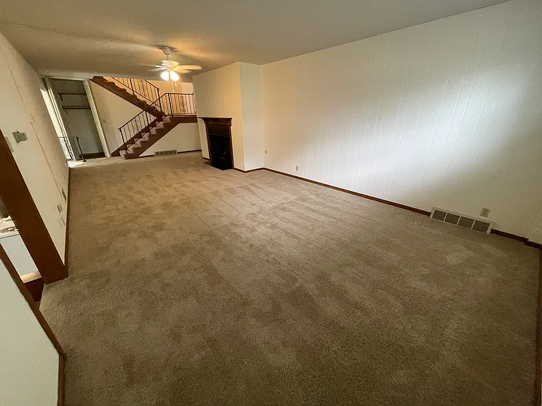 314 N 6th St #102 — Photo 10