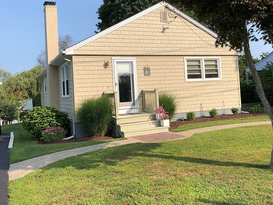 1st image of 45 Meadow St
