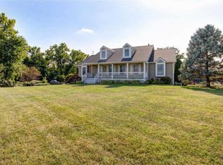 15267 Old Halls Ferry Rd, Florissant, MO 63034