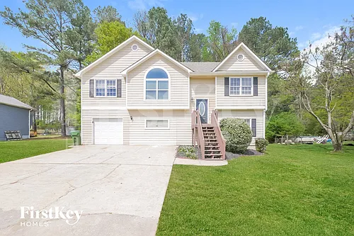 221 Whitney Ln Photo 1