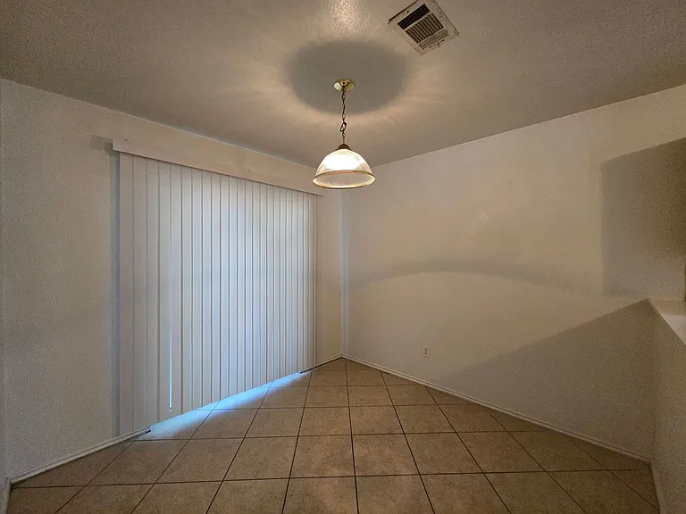 3407 Hereford Ln #A — Photo 10