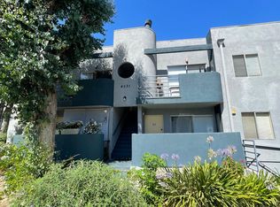 4531 Woodman Ave #203, Sherman Oaks, CA 91423