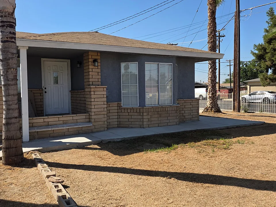 905 Castro Ln