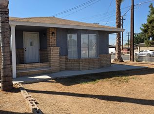 905 Castro Ln, Bakersfield, CA 93304
