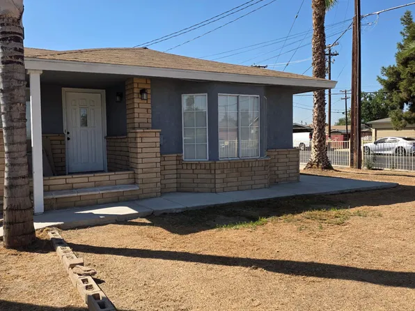 905 Castro Ln, Bakersfield, CA 93304