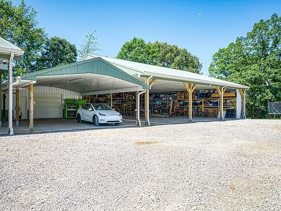 5th image of 1864 Liberty Rd