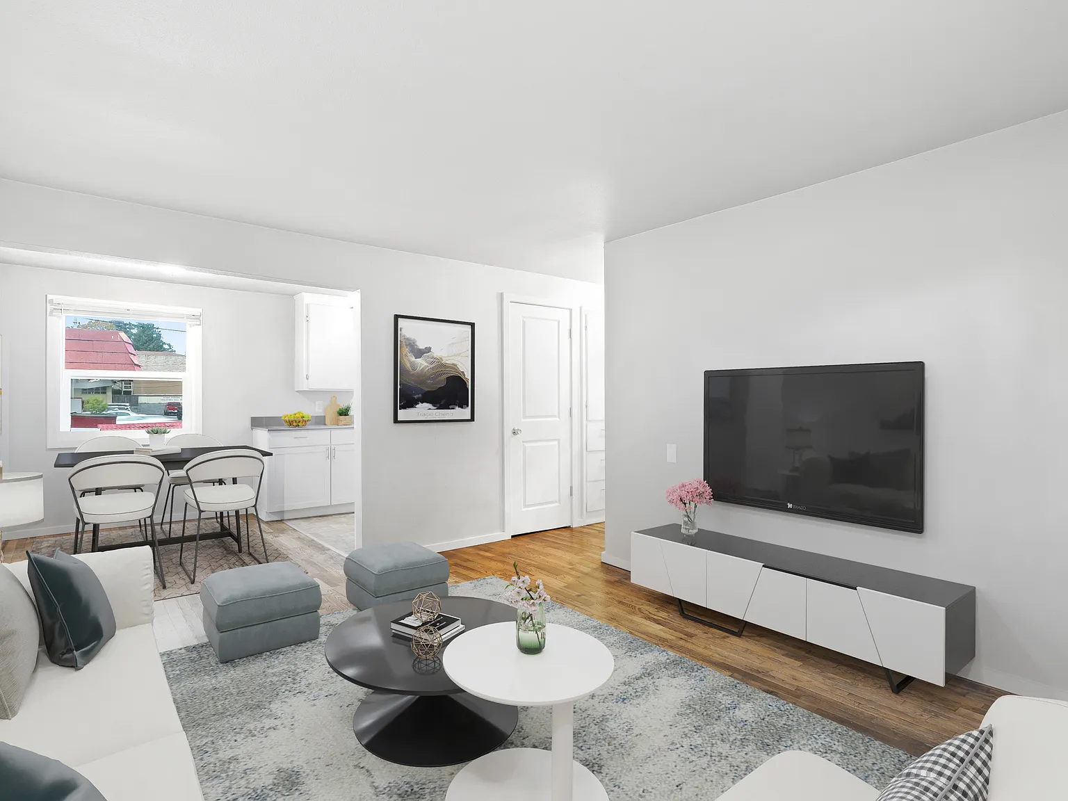Cabana Court Apartments — Photo 2