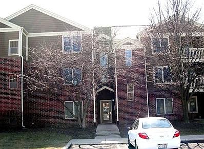 1st image of 214 Glengarry Dr APT 203