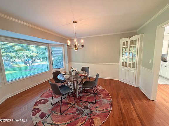 5th image of 3305 Peppercorn Road