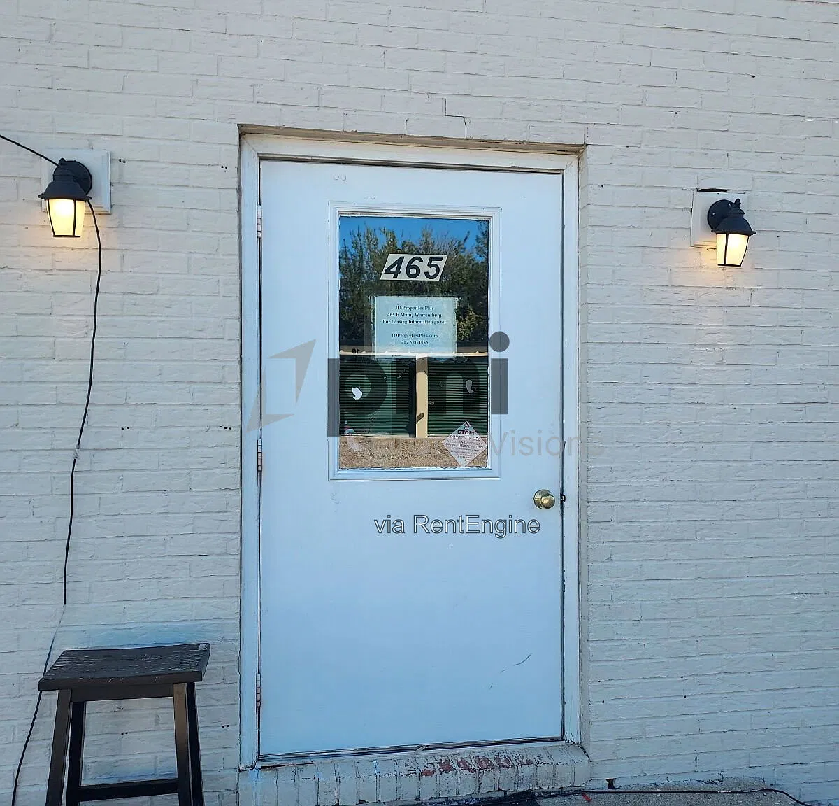 1 bed, 1.0 bath, 650 sqft, $811 — Photo 2