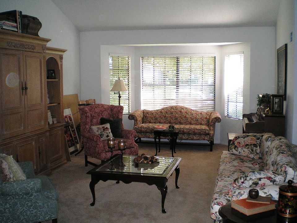 2nd image of 5455 Luis Dr