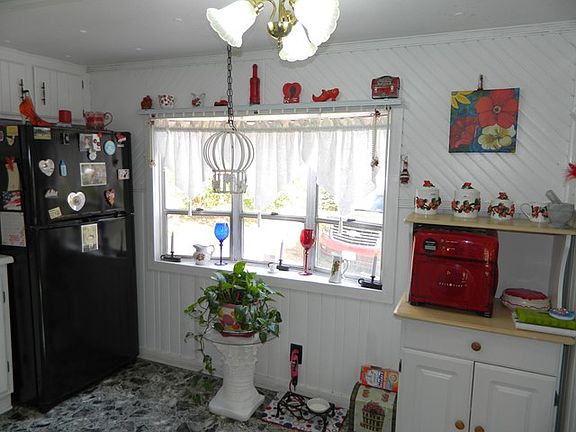 4th image of 138 Haw Orchard Ln