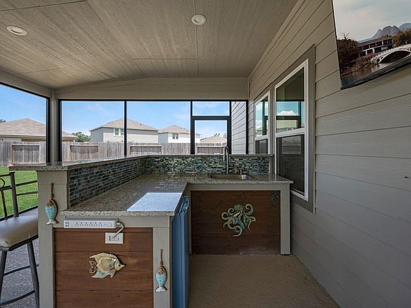 5th image of 3603 Addington Ct