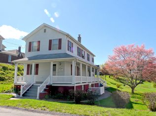 817 Spring St, Avoca, PA 18641