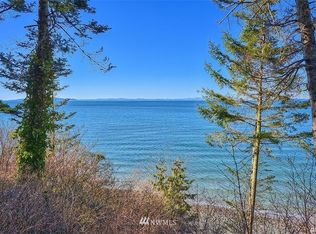 8315 Semiahmoo Dr, Blaine, WA 98230