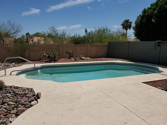 2nd image of 16209 E Balsam Dr