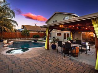 2721 Valley View Rd, Hollister, CA 95023