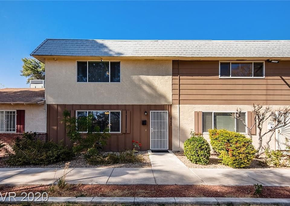 1st image of 657 Greenbriar Townhouse Way