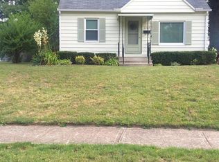 1152 Riverside Dr, Elyria, OH 44035