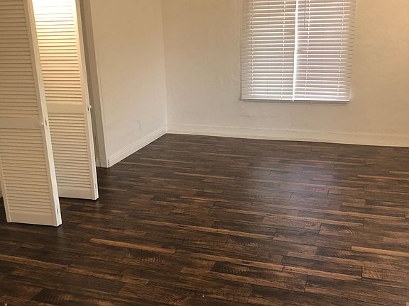 2nd image of 760 N Hoover St APT 306