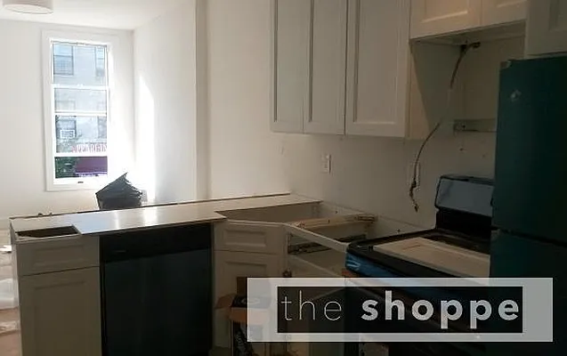 Rented by The Shoppe | media 12