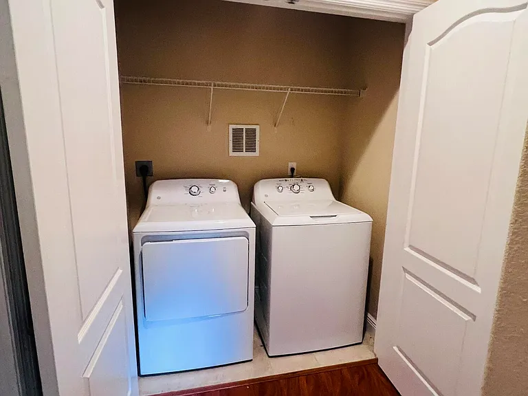 4865 Revenna Ct #204 — Photo 14