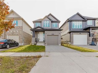 352 Sedgewood St, Kitchener, ON N2P 0H9