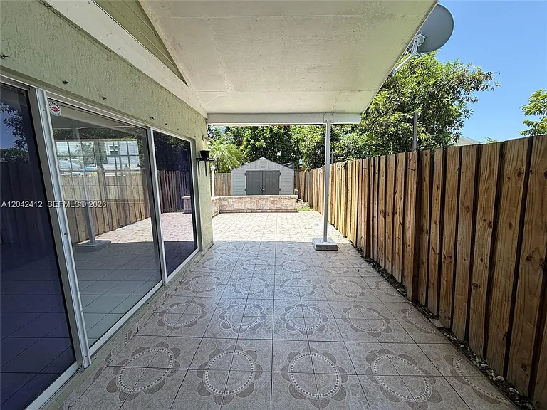 14636 SW 127th Ct — Photo 17