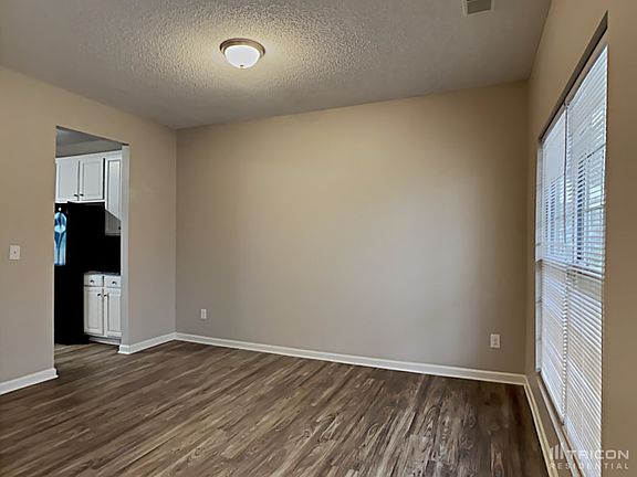 3rd image of 2214 Taras Trace Dr