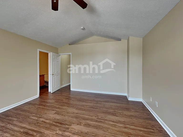 11540 Glenn Abbey Ln — Photo 11