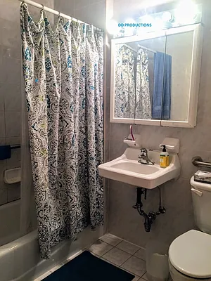 Rented by Douglas Elliman | media 8