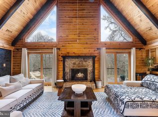 8 Hope Valley Ln, Stafford, VA 22554