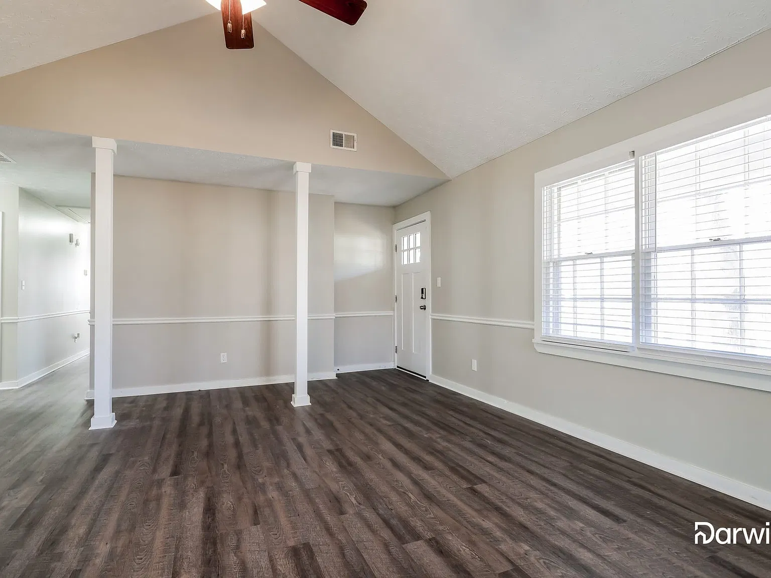 4 bed, 2.0 bath, 2864 sqft, $2,125 — Photo 4