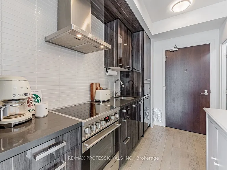 120 Bayview Ave #N303 — Photo 7