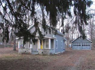 13 Waring Rd, Newburgh, NY 12550