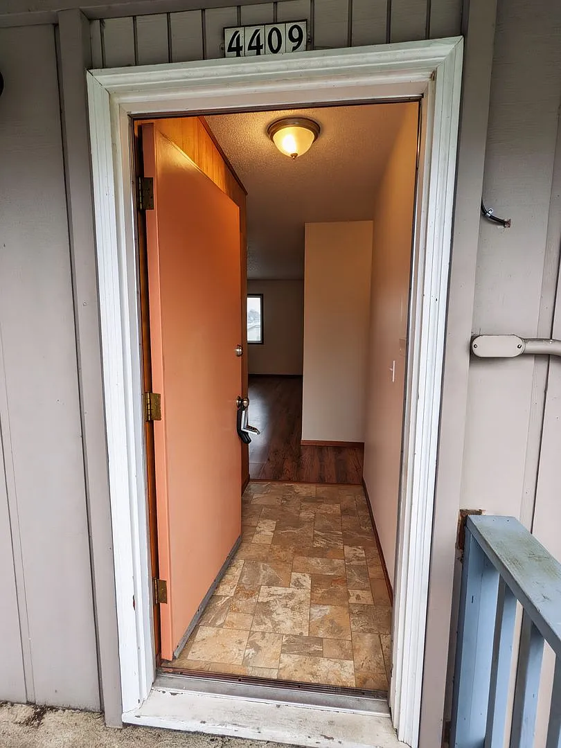 Terrace View Apartments — Photo 4