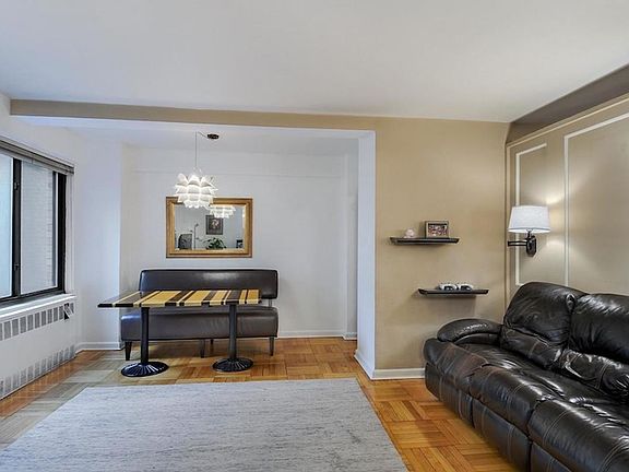 2nd image of 200 E 36th St APT 3A