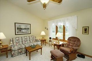5th image of 35715 Margurite Ln