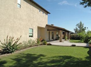 1124 W Seldon Ln, Phoenix, AZ 85021